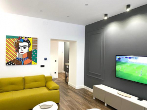 MONI Downtown Luxury Apartments